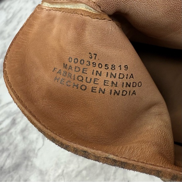 NWOT FREE PEOPLE Women’s Sz 37 Animal Print Charm Double V Western Suede Booties - Picture 14 of 16